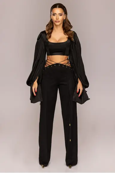 Top NOIR VOLANTE 082